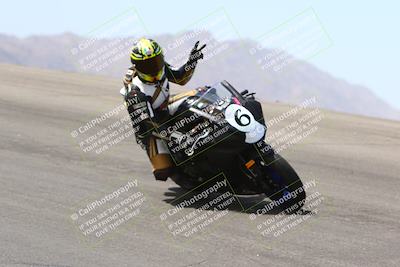 media/Apr-10-2022-SoCal Trackdays (Sun) [[f104b12566]]/Bowl (11am)/